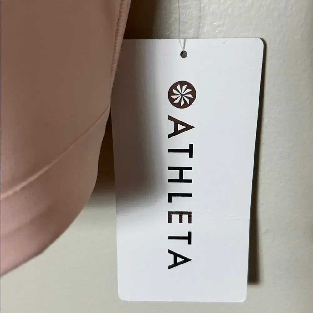 Athleta pink Phenomena B-DD crossback sports bra NWT, 40DD